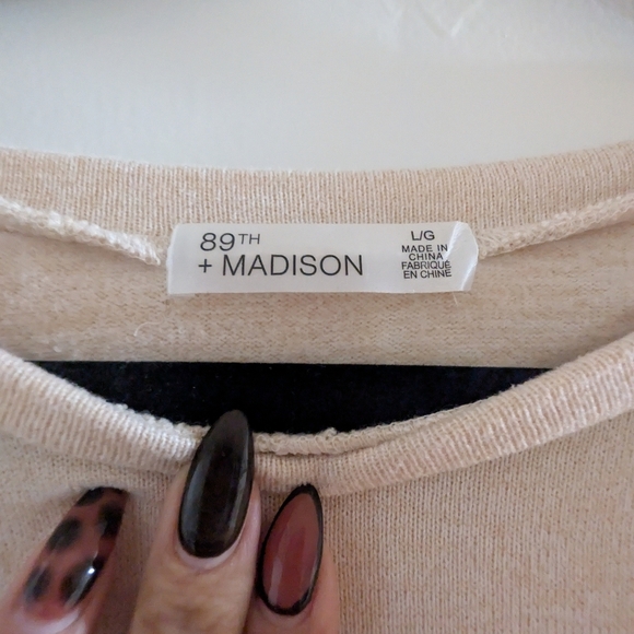 89th & Madison Cream Ruffle Sweatshirt - Picture 5 of 8